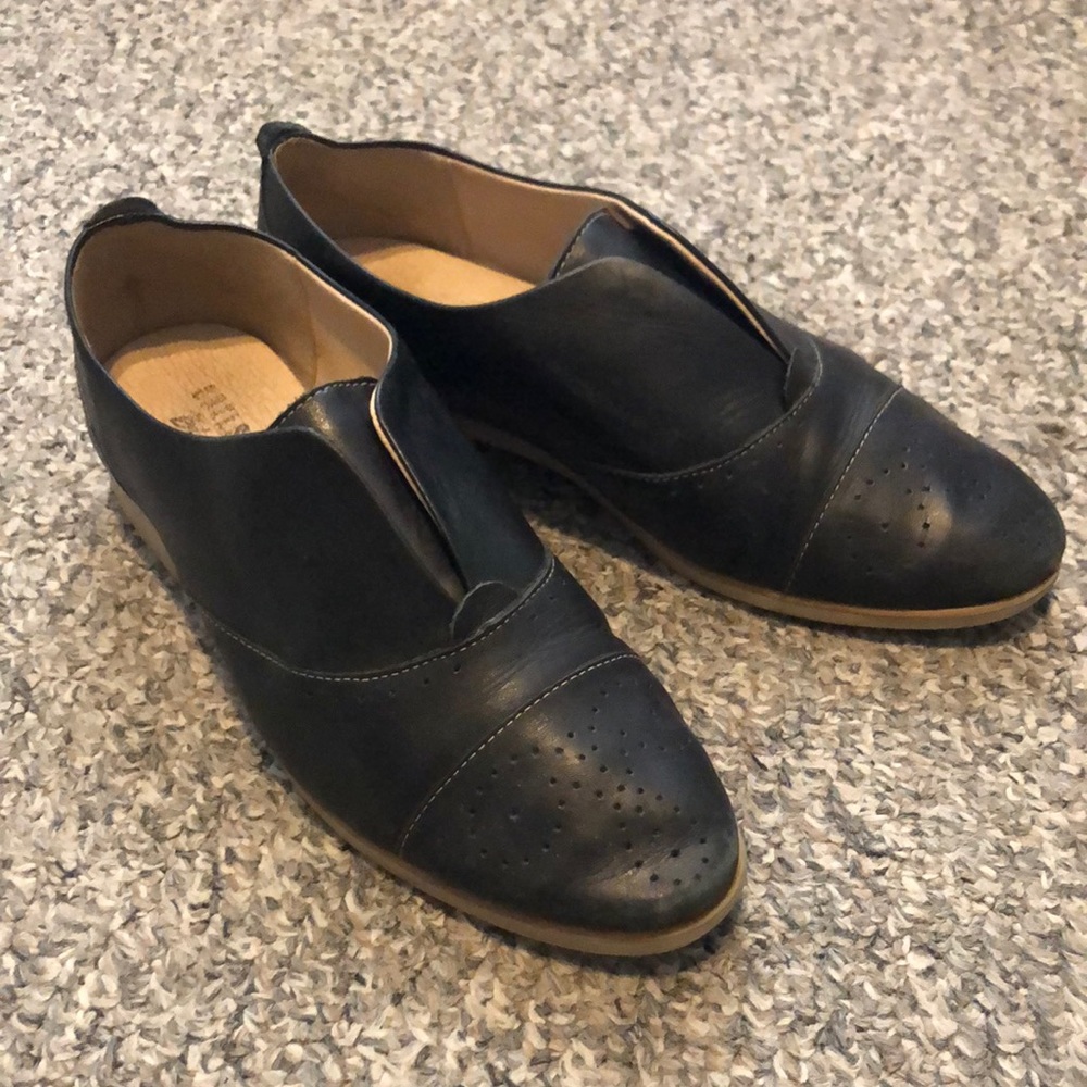 Chelsea Crew black label dress shoes.